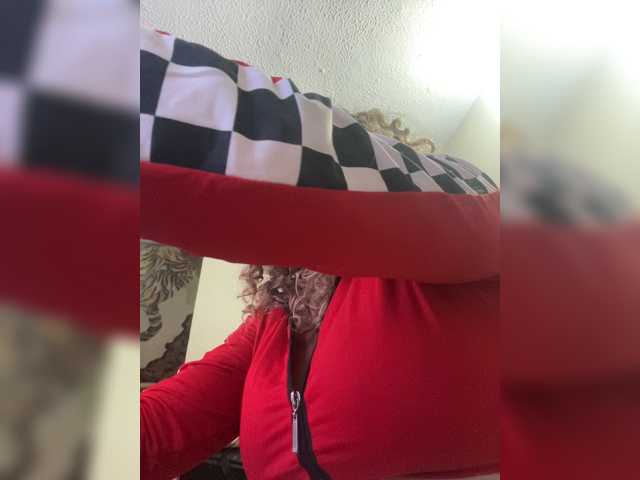 LuanaPowerful