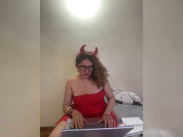 LuanaPowerful live cam on BongaCams