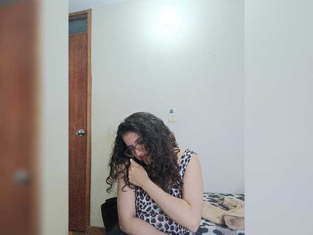 LuanaPowerful live cam on BongaCams