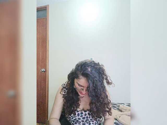 LuanaPowerful live cam on BongaCams