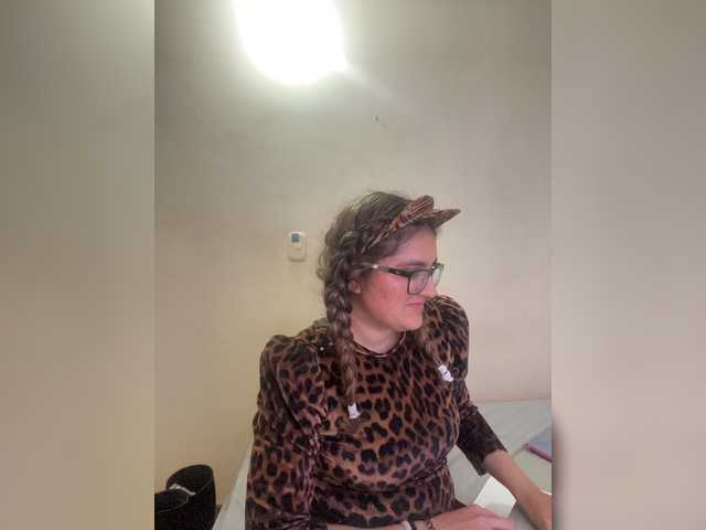 LuanaPowerful live cam on BongaCams