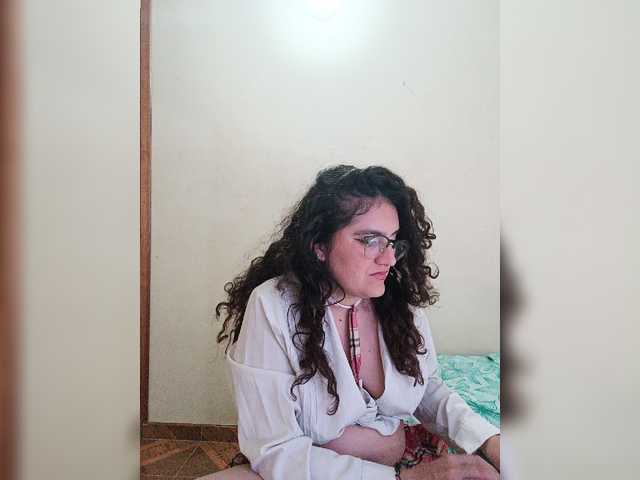 LuanaPowerful live cam on BongaCams
