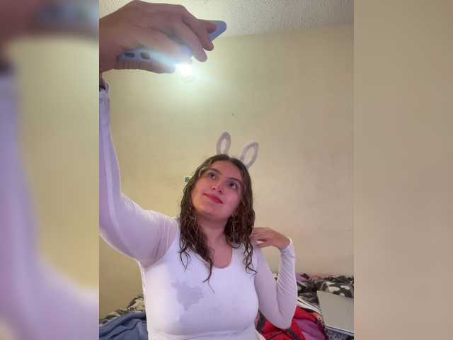 LuanaPowerful live cam on BongaCams