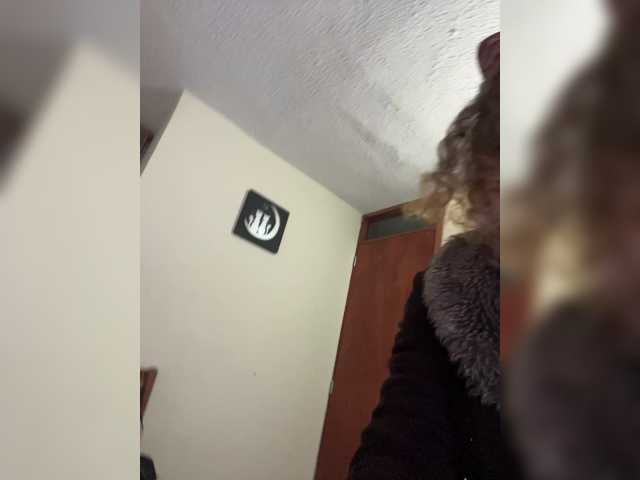 LuanaPowerful live cam on BongaCams
