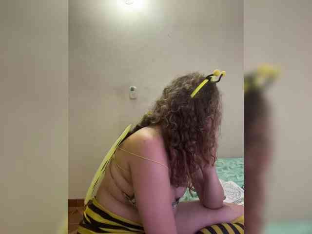 LuanaPowerful LuanaPowerful