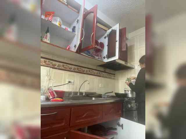 LuanaPowerful webcam