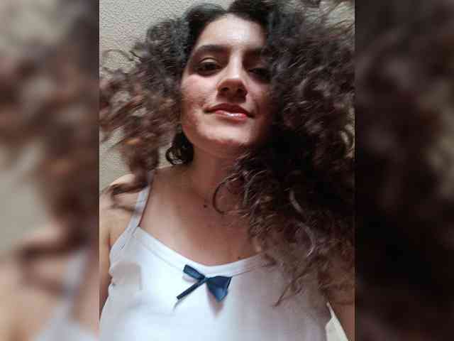 LuanaPowerful webcam