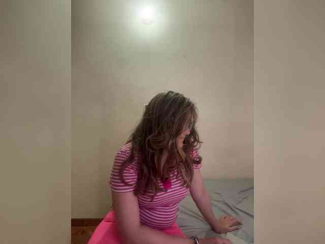 LuanaPowerful LuanaPowerful