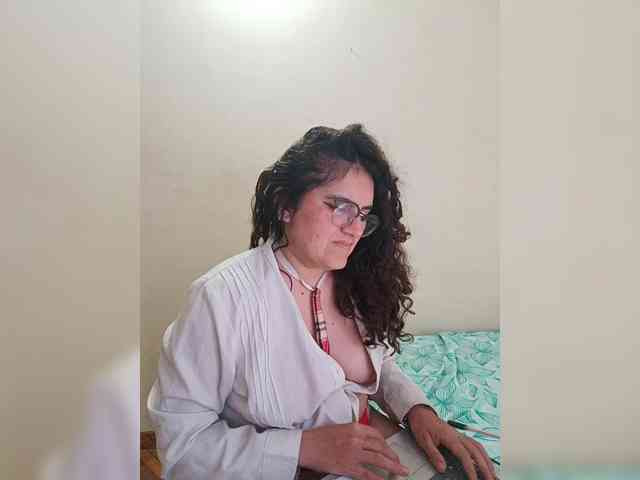 LuanaPowerful webcam