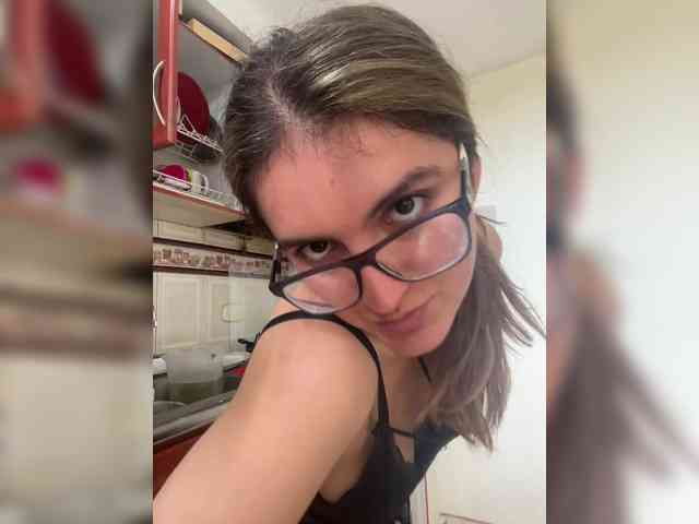 LuanaPowerful webcam