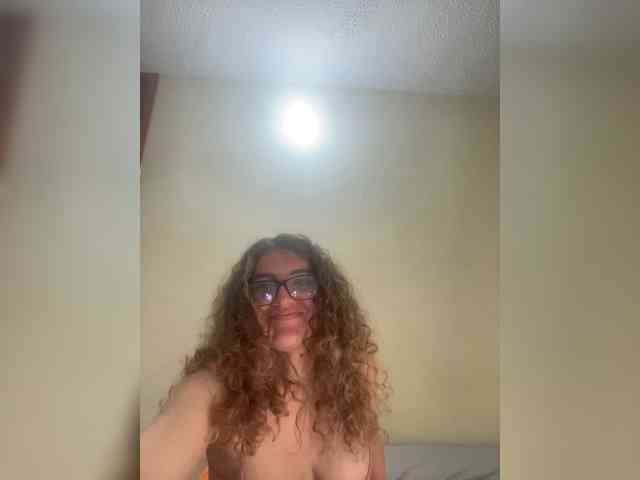LuanaPowerful webcam