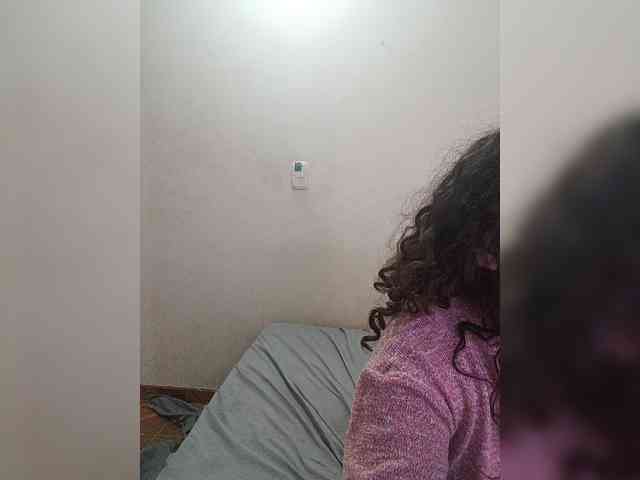 LuanaPowerful webcam