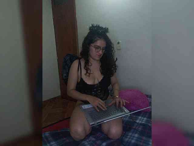 LuanaPowerful webcam
