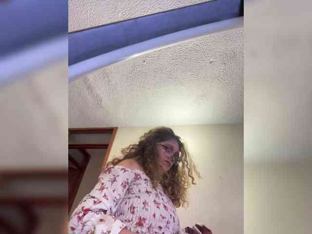 LuanaPowerful webcam