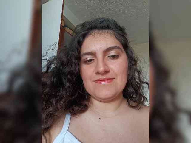 LuanaPowerful webcam