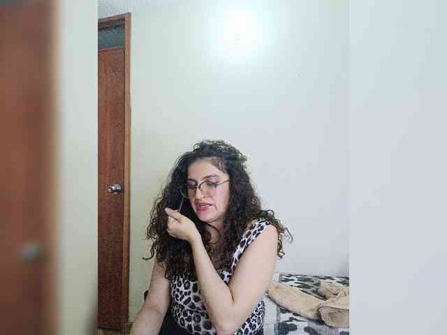 LuanaPowerful webcam