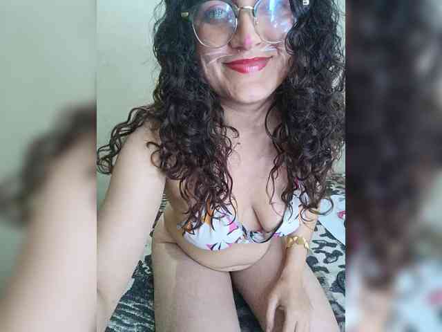 LuanaPowerful webcam