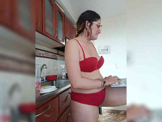 LuanaPowerful webcam