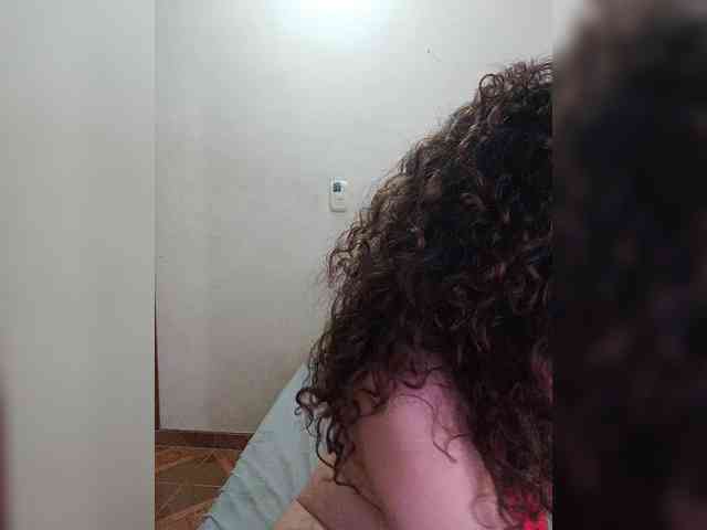 LuanaPowerful webcam