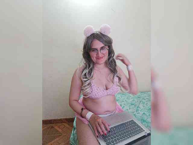 LuanaPowerful
