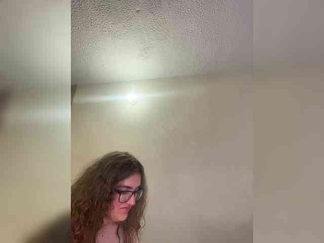 LuanaPowerful webcam