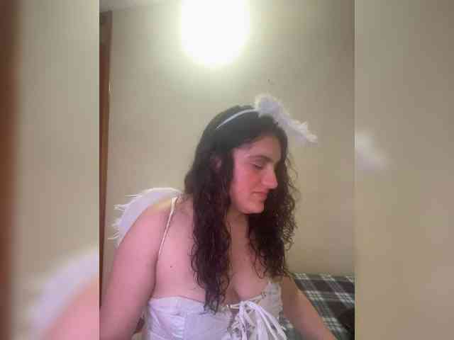 LuanaPowerful