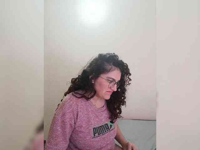 LuanaPowerful webcam