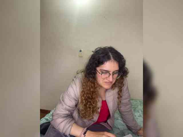 LuanaPowerful webcam