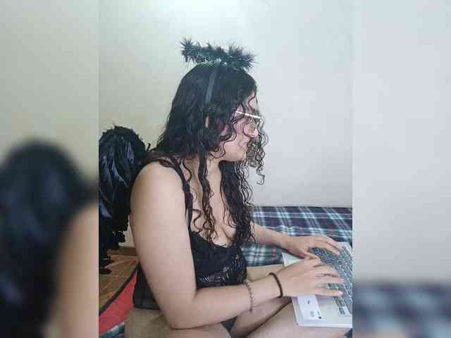 LuanaPowerful