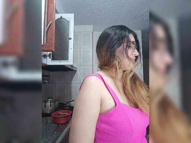 LuanaPowerful webcam