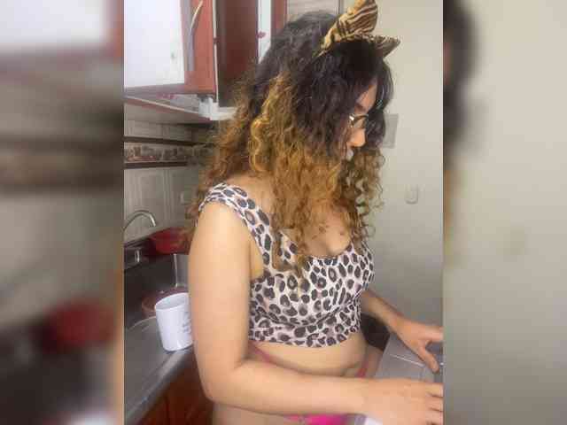 LuanaPowerful webcam