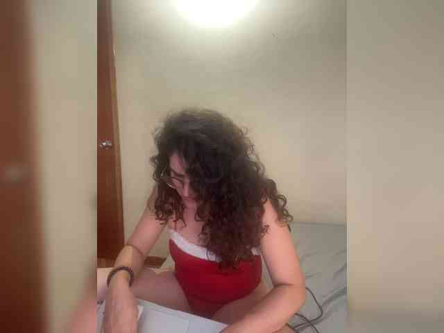 LuanaPowerful webcam