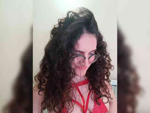 LuanaPowerful webcam
