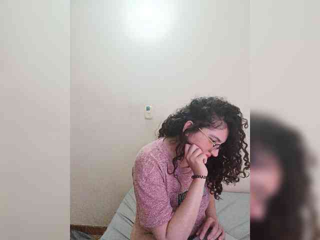 LuanaPowerful LuanaPowerful