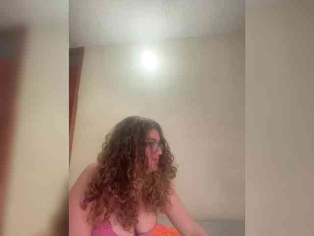 LuanaPowerful webcam