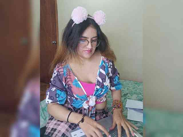 LuanaPowerful webcam