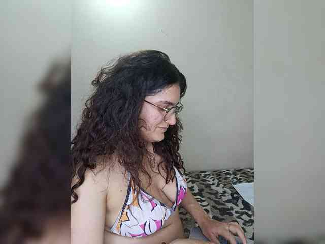 LuanaPowerful webcam