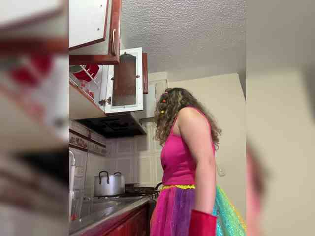 LuanaPowerful webcam