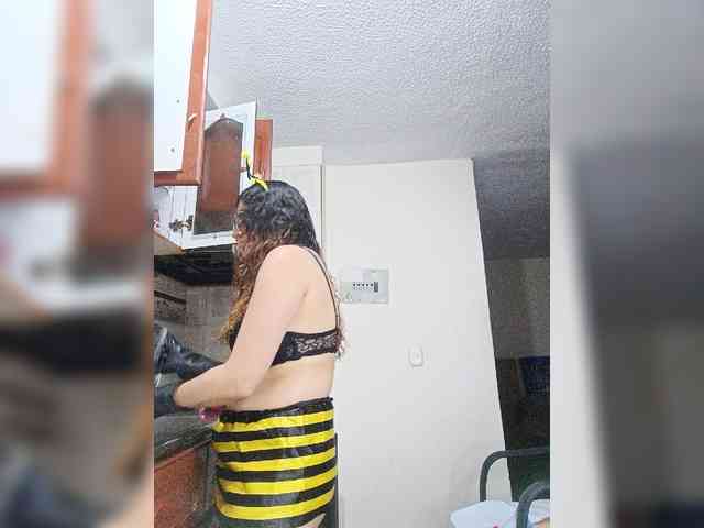 LuanaPowerful webcam