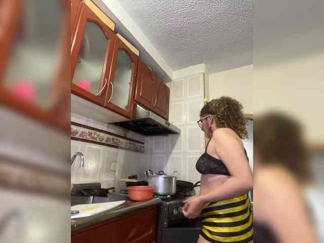 LuanaPowerful webcam
