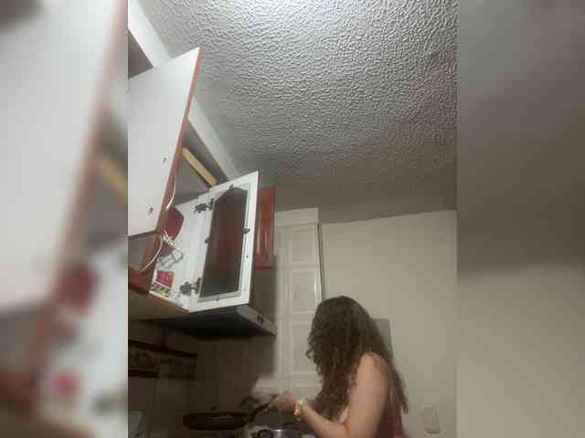 LuanaPowerful webcam