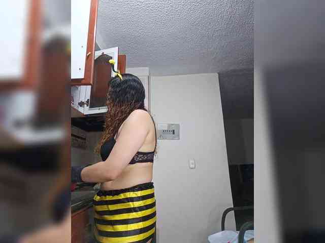 LuanaPowerful webcam