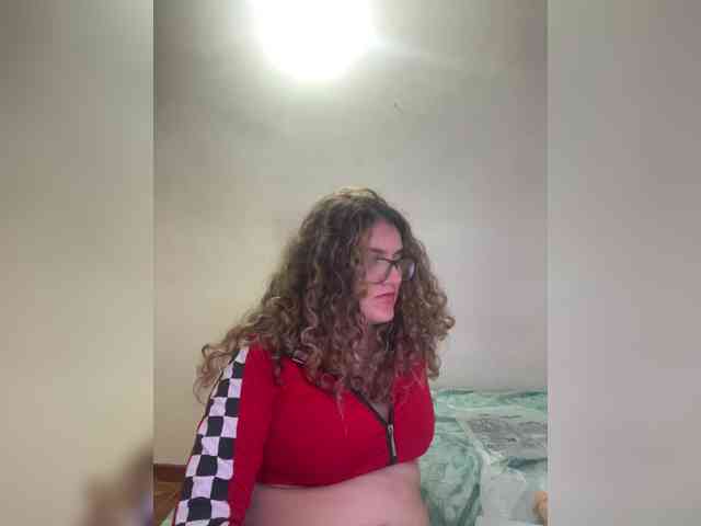 LuanaPowerful webcam