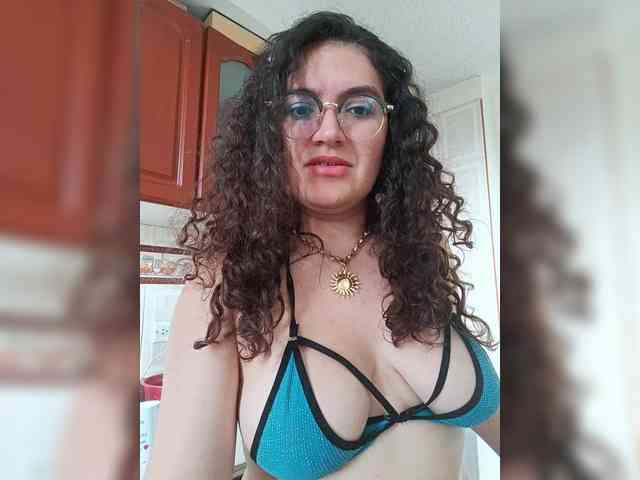LuanaPowerful webcam