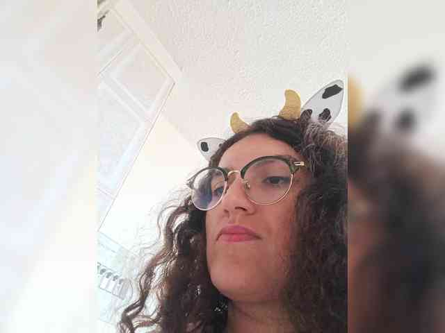 LuanaPowerful webcam