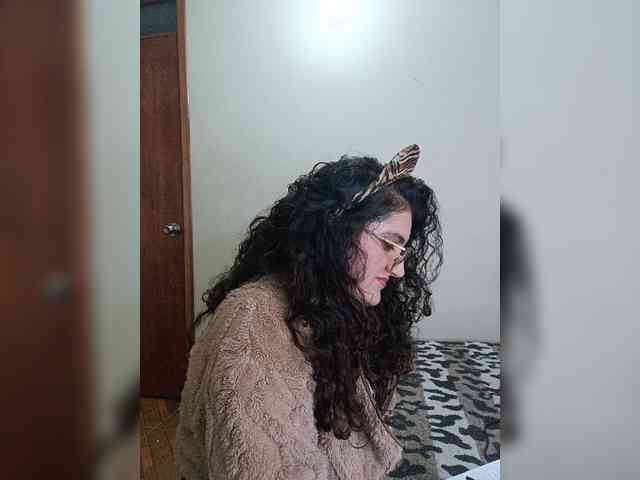 LuanaPowerful webcam