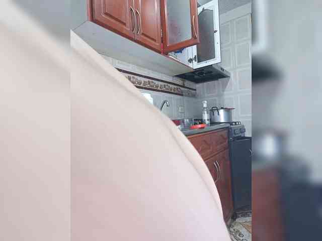 LuanaPowerful webcam