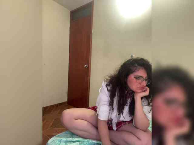LuanaPowerful webcam