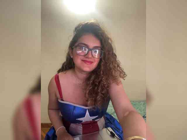 LuanaPowerful webcam