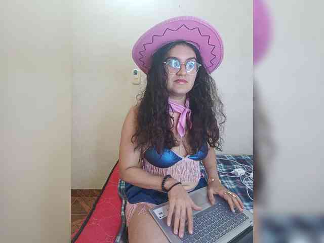 LuanaPowerful